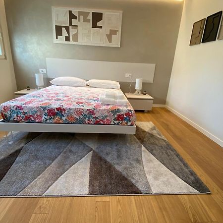 Apartament Hz+ Costantini Pordenone Zewnętrze zdjęcie
